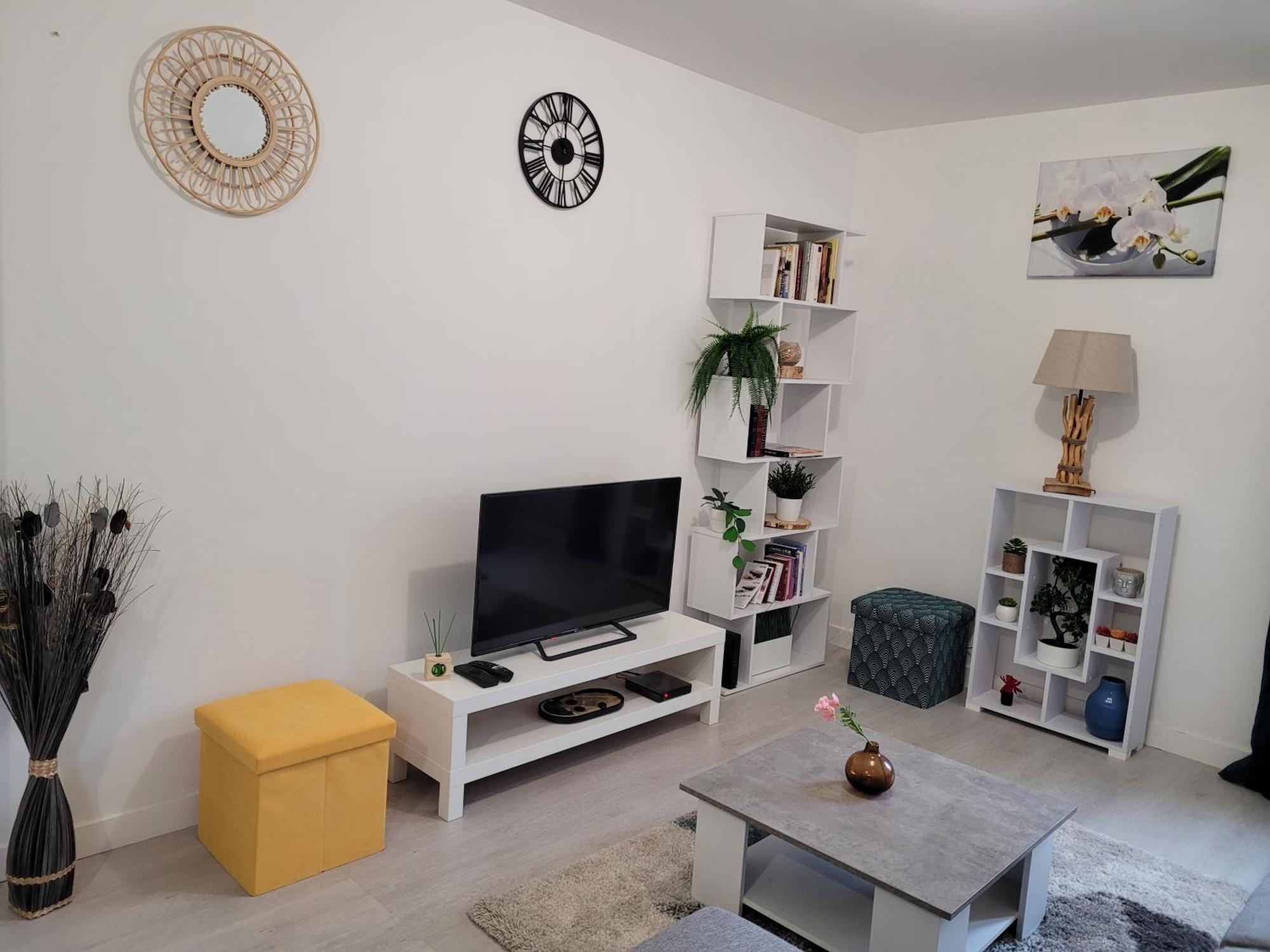 Cocooning House 204 Suite Green- Superb Studio Aeroport Paris Roissy Cdg, Parc Asterix, Chateau De Chantilly, Stade De France Survilliers Luaran gambar